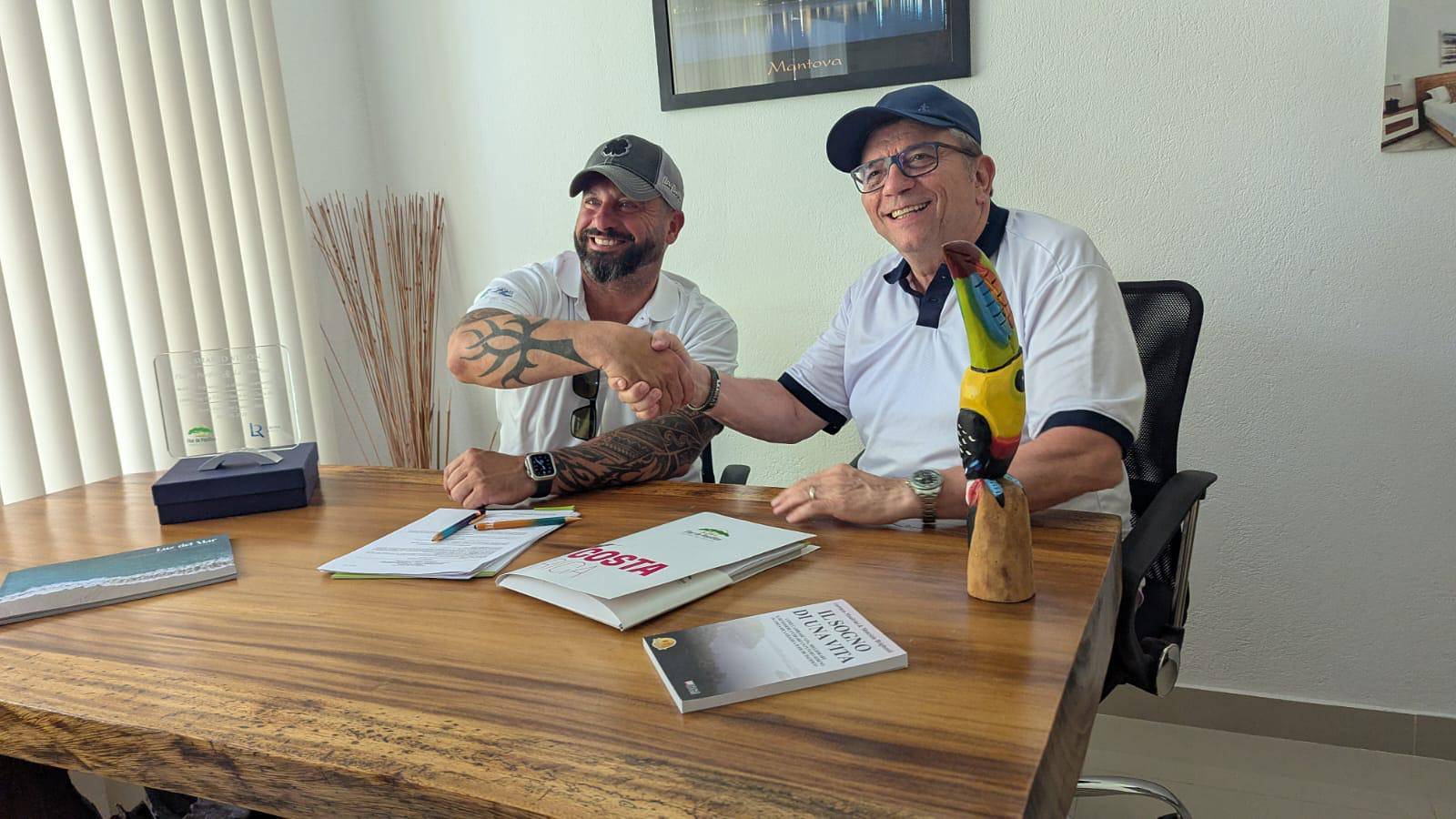 La Rosa Holdings sceglie Flor de Pacifico: accordo esclusivo per il mercato USA