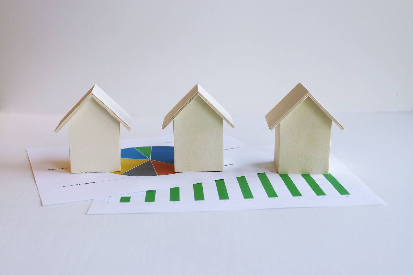 Buying a Home in Costa Rica Today: Less Improvisation, More Transparency for Investors