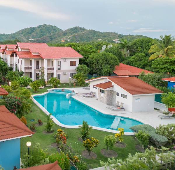 Eco-Villages in Costa Rica: A New Green Way of Living Among Nature, Sustainable Communities, and Modern Comfort