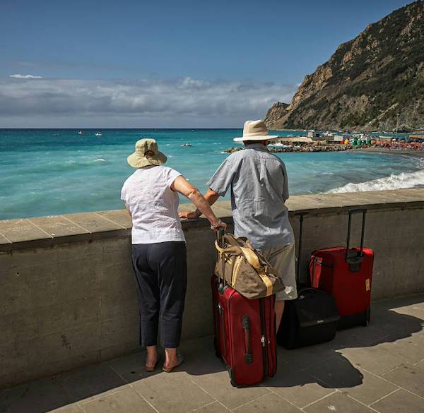 Taxation of UK and US Pensions in Costa Rica: What to Know Before Retiring