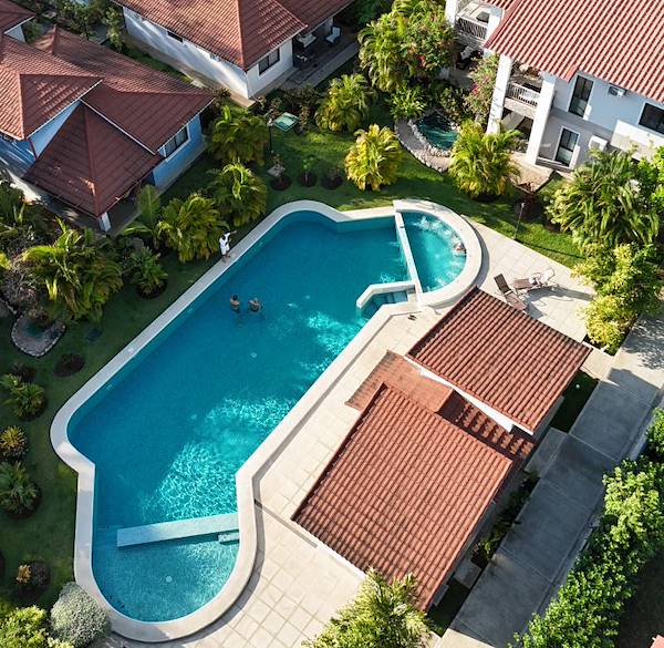 Costa Rica: Why More and More People Are Buying Property Here