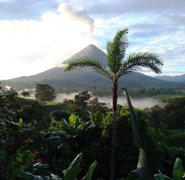 Esplorare i Vulcani Attivi in Costa Rica: Un'Avventura tra Natura e Meraviglia